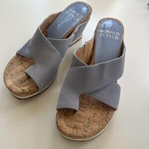 Donald Pliner Blue Suede Cork Wedge Sandals Toe Loop Slide Women's 7M HPSISUCS